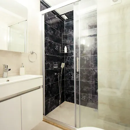 Eroglu フェティエ