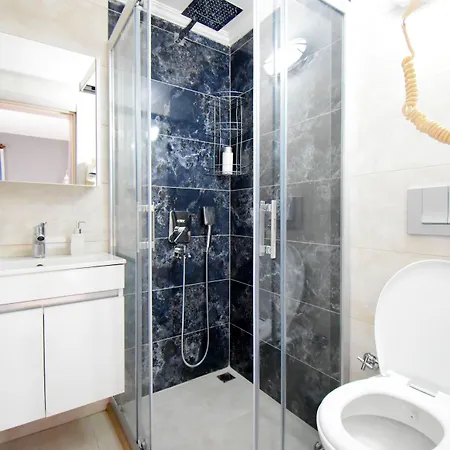 Eroglu フェティエ