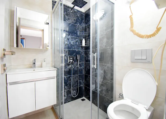 Eroglu フェティエ